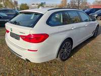 Vue de l’arrière droit