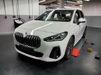 Vista dianteira esquerda