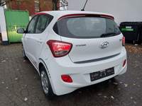 Widok z tyłu po stronie lewej