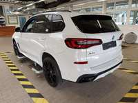 Vista traseira esquerda