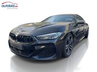 Pogled od napred levo