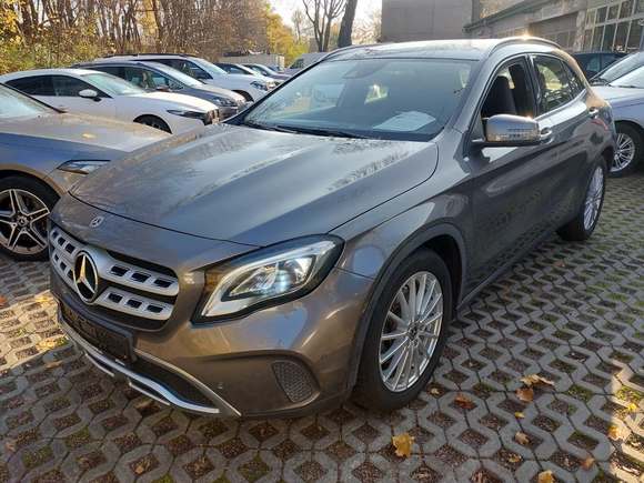 Vue de l’avant gauche