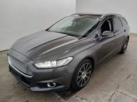 Vue de l’avant gauche