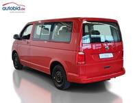 Pogled od pozadi levo