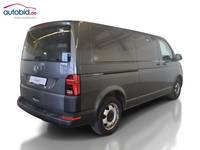 Pogled od pozadi desno