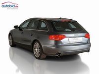 Vista traseira esquerda