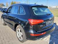 Vue de l’arrière gauche