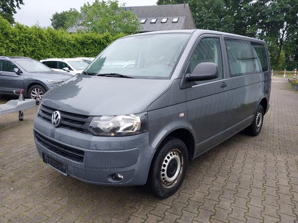 Vista anteriore sinistra