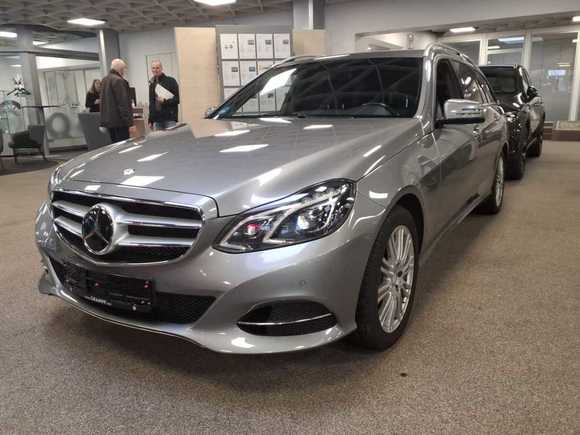 Vista anteriore sinistra