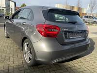 Vista posteriore sinistra