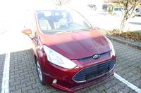 Pogled desno spredaj