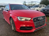 Pogled desno spredaj