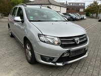 Pogled desno spredaj