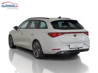 Vista traseira esquerda