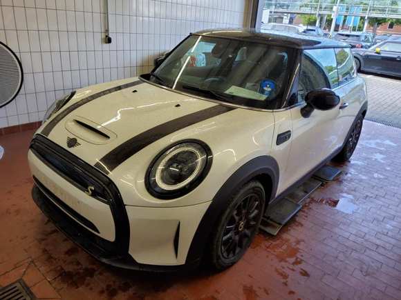 Widok z przodu po stronie lewej