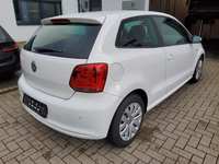 Widok z tyłu po stronie prawej