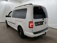 Vue de l’arrière gauche