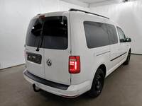 Vue de l’arrière droit