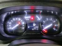 Pogled na kombinovani instrument