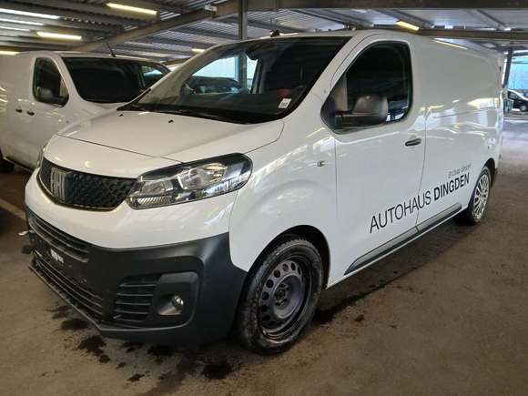 Pogled od napred levo