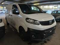 Pogled od napred  desno