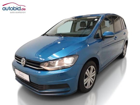 Pogled sprijeda lijevo