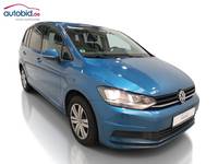 Pogled sprijeda desno