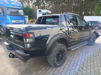 Vue de l’arrière droit