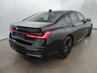 Vue de l’arrière droit