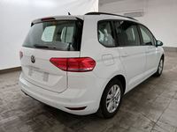 Vue de l’arrière droit