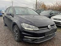 Pogled desno spredaj