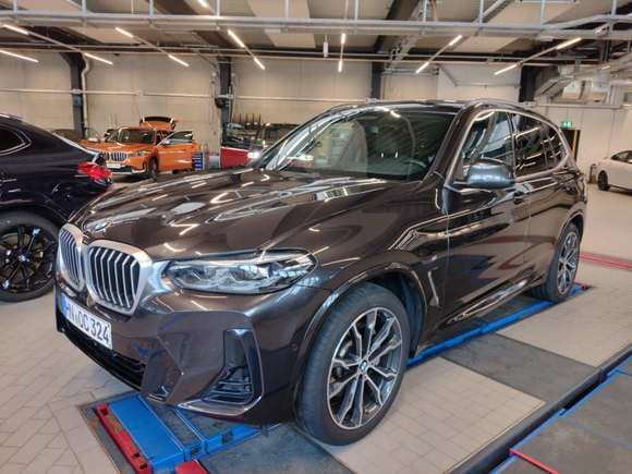 Vue de l’avant gauche