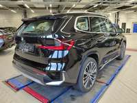 Vue de l’arrière droit