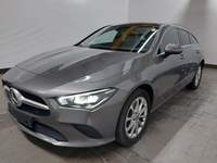 Skats no kreisās puses priekšā