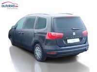 Vaade tagant vasakult