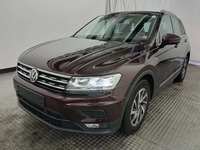 Pogled od napred levo