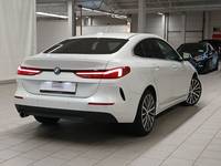 Vue de l’arrière droit