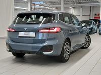 Vue de l’arrière droit