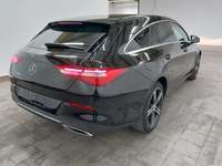 Pogled od pozadi desno