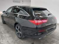 Pogled od pozadi levo