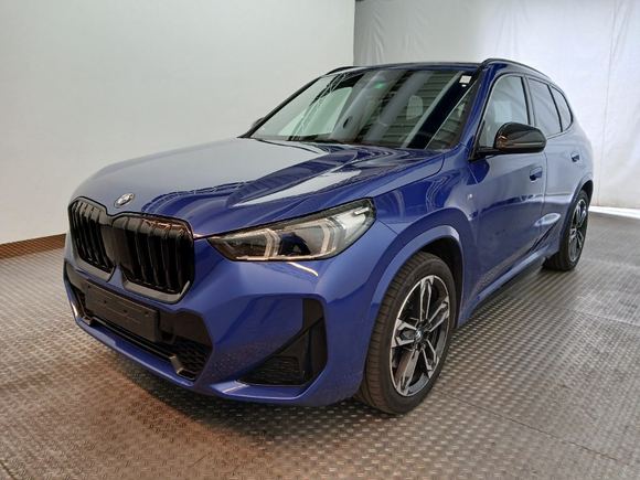 Vue de l’avant gauche