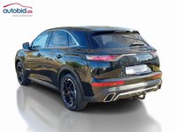 Pogled od pozadi levo