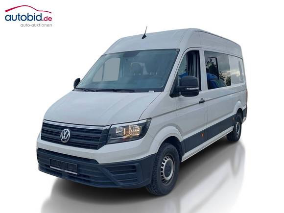 Pogled od napred levo