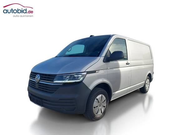 Pogled od napred levo