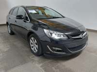 Skats no labās puses priekšā