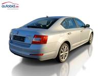 Vista traseira direita