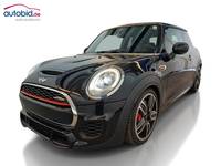 Pogled od napred levo