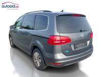 Vista traseira esquerda