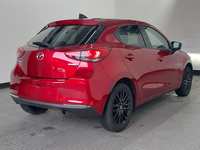 Pogled od pozadi desno