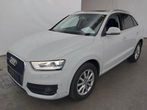 Vue de l’avant gauche